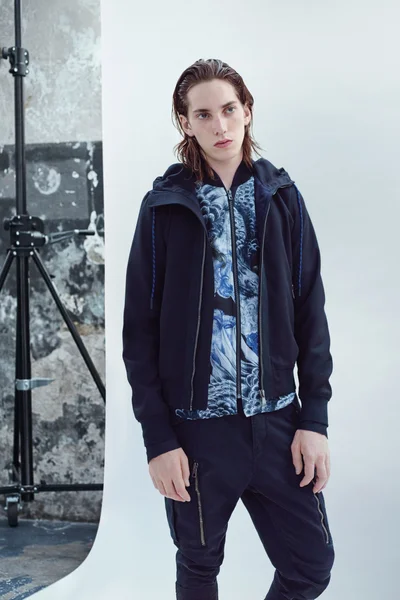 Look 37